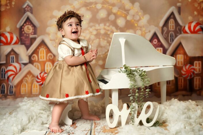 kız çocuk fotoğrafları, 1 yaş konsept çekimleri, çocuk fotoğrafçısı, konsept fotoğraf çekimler, fotoğraf stüdyosu,